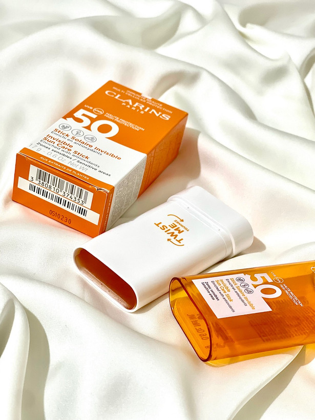 تصویر محصول ضدآفتاب استیکی بی رنگ SPF50 کللارنس